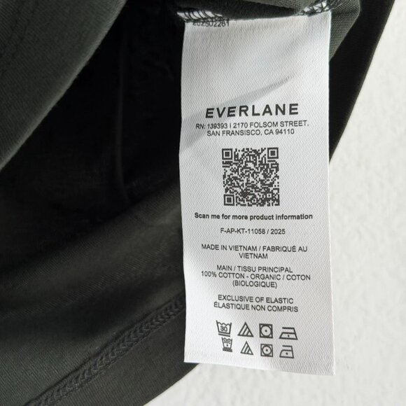 Everlane The Box Cut Tee in Essential Cotton in Dark Green, Size X-Small - Picture 7 of 8